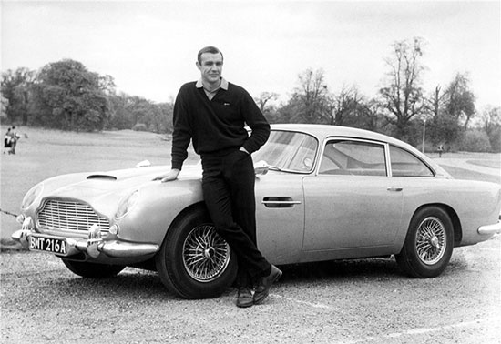 Aston Martin Джеймса Бонда продадут на аукционе