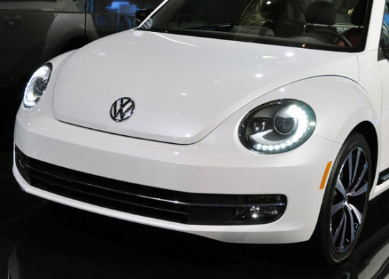 Нью-Йорк 2011: новый VW Beetle