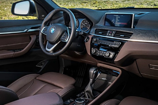 Новый BMW X1 оценили минимум в два миллиона рублей