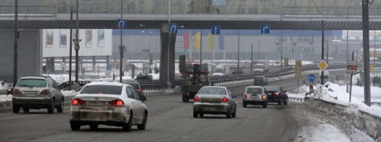 С 1 марта запрещается транзит грузовиков по МКАД в дневное время