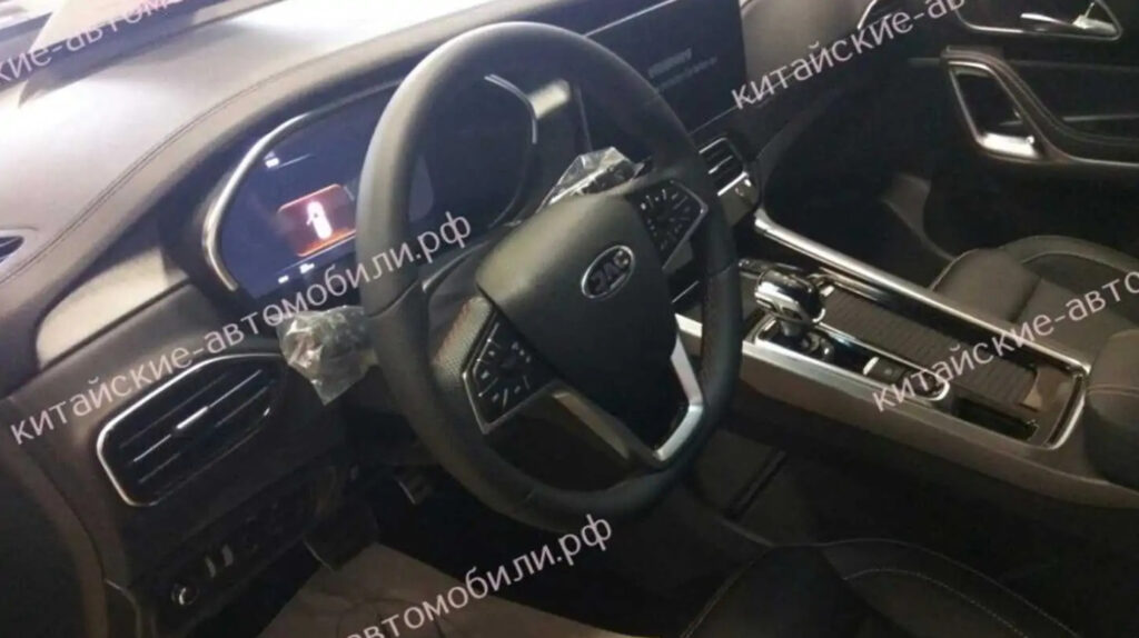 Салон JAC S7