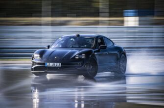 Электрокар Porsche Taycan стал рекордсменом Книги Гиннеса