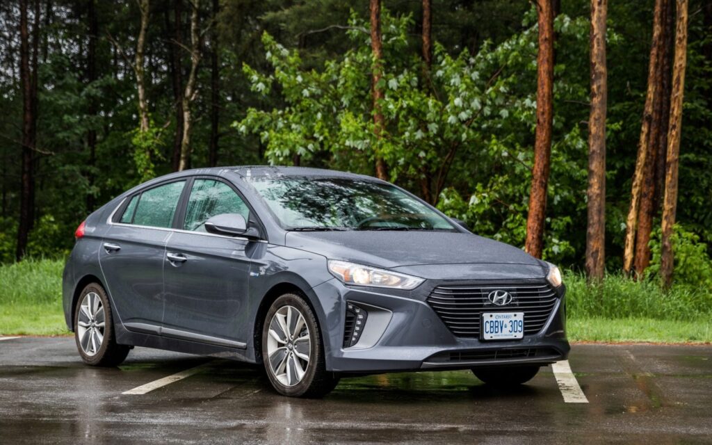 Есть информация, что уже как минимум полгода компания Hyundai не ведет никаких работ по разработке и улучшению дизельных моторов
