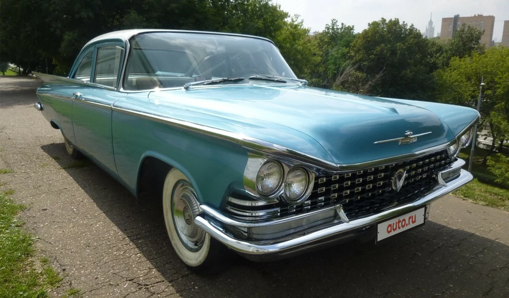 В Москве за 6,3 млн рублей продают Buick LeSabre 1959 года