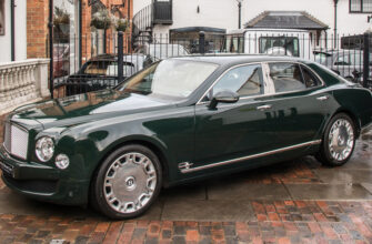 Bentley Mulsanne королевы Елизаветы II выставлен на продажу