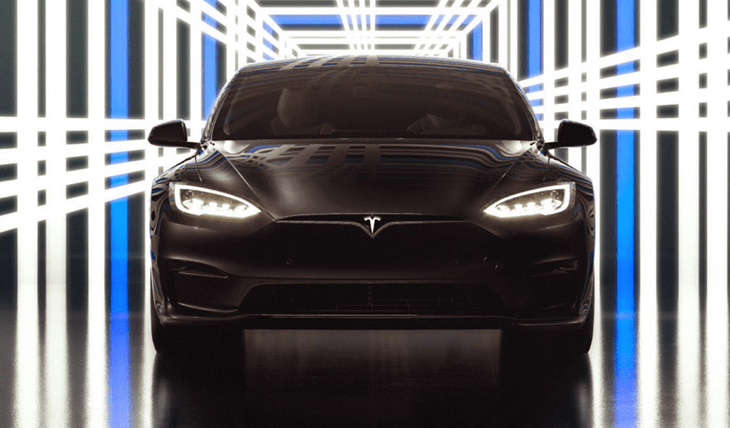 Tesla представила Model S Plaid, способный разогнаться до «сотни» за 2 секунды