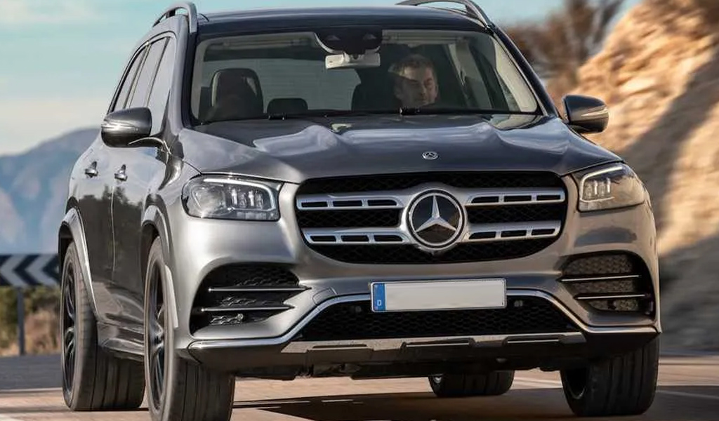 Под отзыв в России попали более 1,1 тысячи автомобилей Mercedes