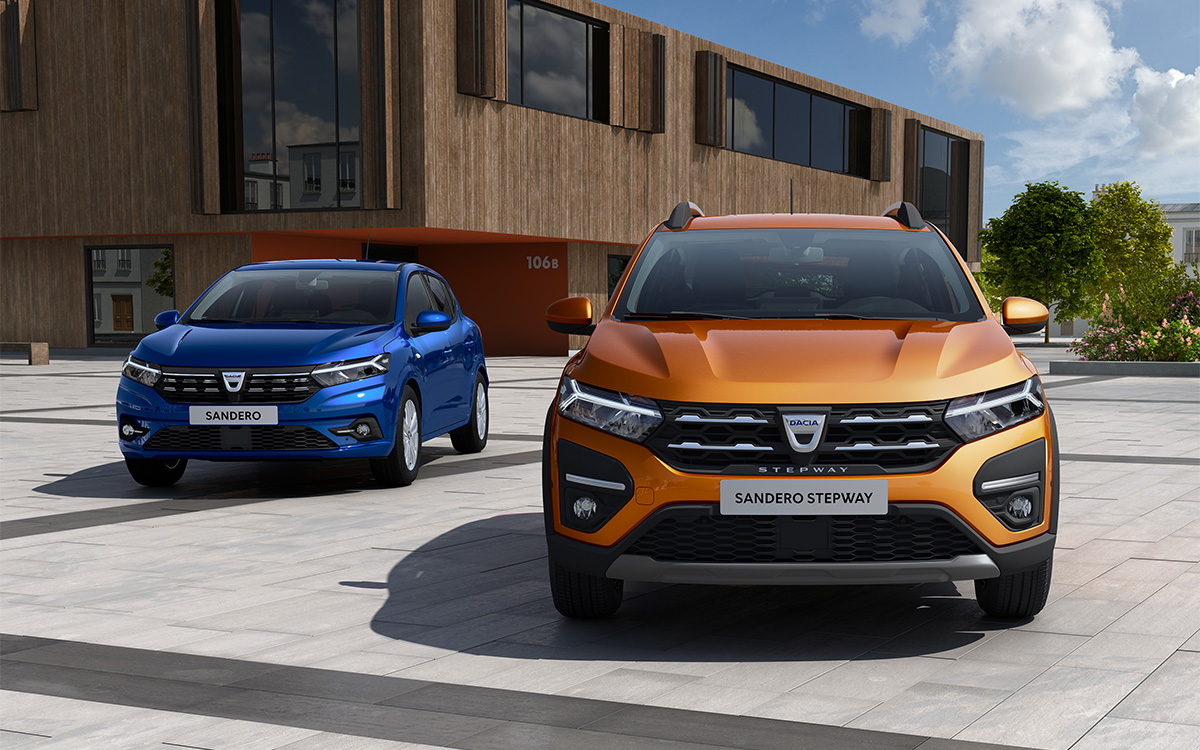 Изображения новых Renault Logan и Sandero появились в сети