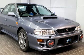 В Гонконге Subaru Impreza 1999 года продают почти за 7 млн рублей