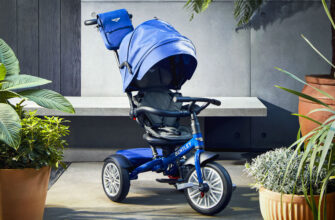 Компания Bentley выпустила детскую коляску-трансформер за 40 000 рублей