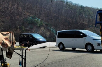 В сети опубликовали «шпионское» фото нового минивэна Hyundai Staria
