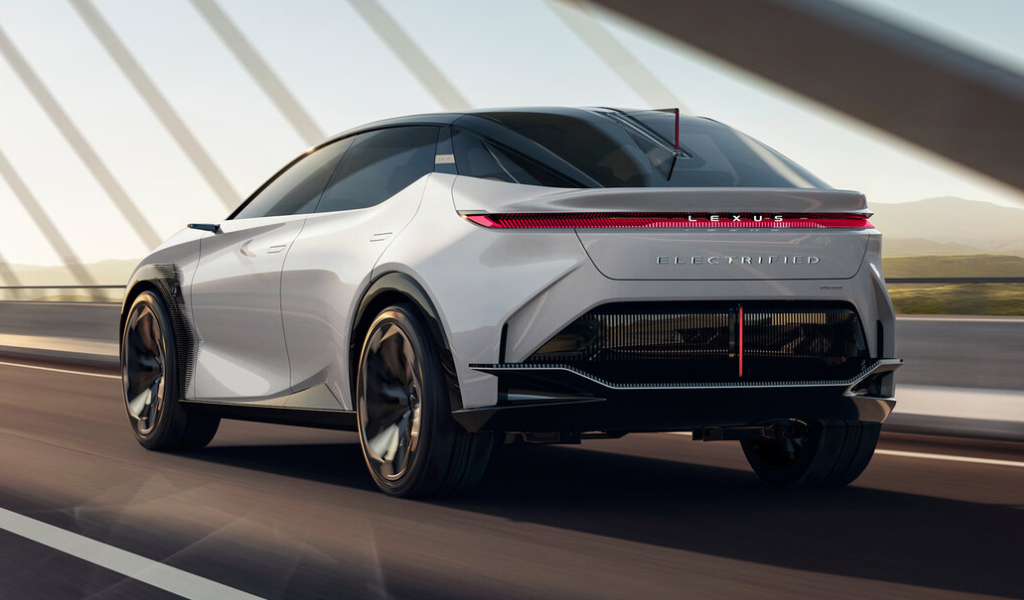 В 2022 году Lexus начнет серийное производство нового электрокроссовера