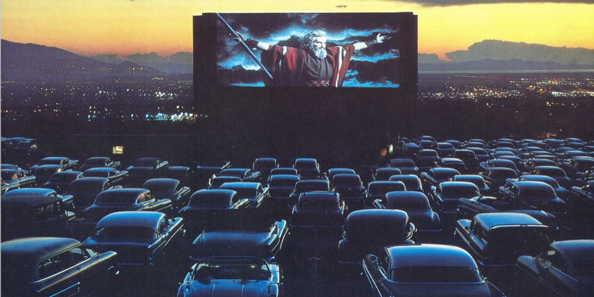 По предварительным данным такой автомобильный кинотеатр позволит одновременно запарковать около 230 машин