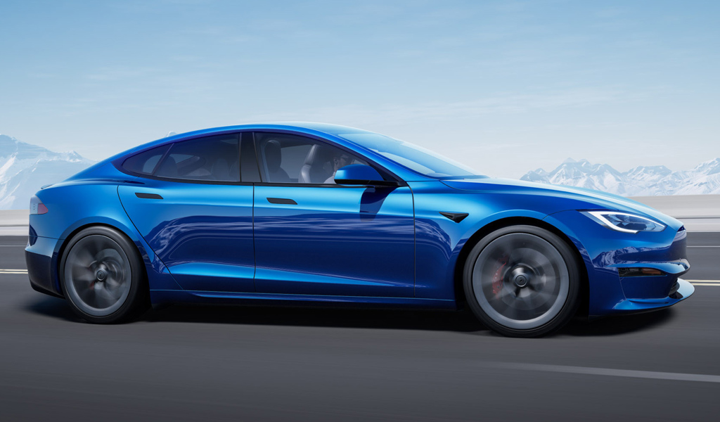 Tesla передумала выпускать самую мощную версию Model S
