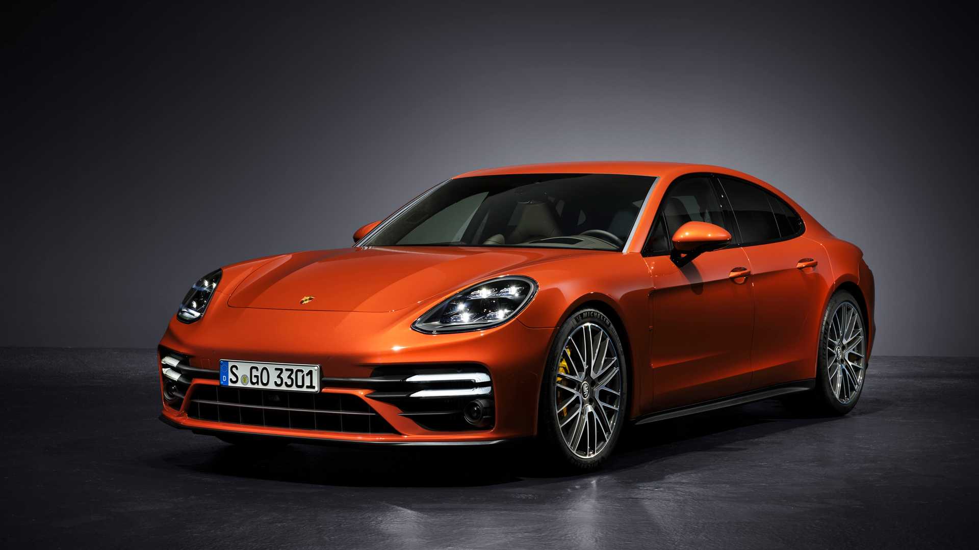 В скором времени ожидается премьера более мощной версии Porsche Panamera
