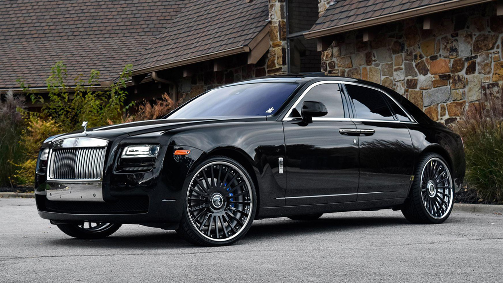 Rolls-Royce презентовал особенности нового «умного» Ghost