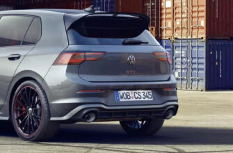 Volkswagen представил юбилейную версию Golf GTI за 4,3 млн рублей