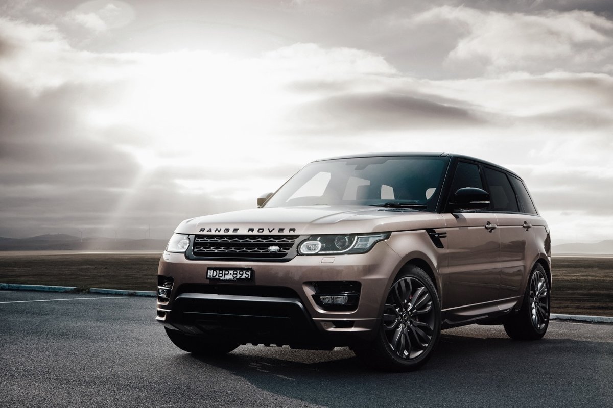 Подписку на Range Rover теперь можно оформить и в РФ