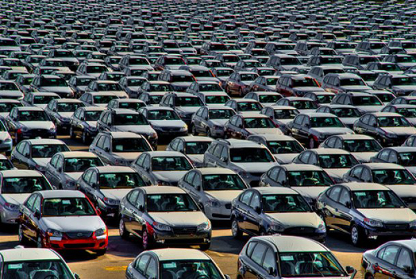 Представители крупных автомобильных компаний заверили о своей готовности повышать стоимость на свои автомобили